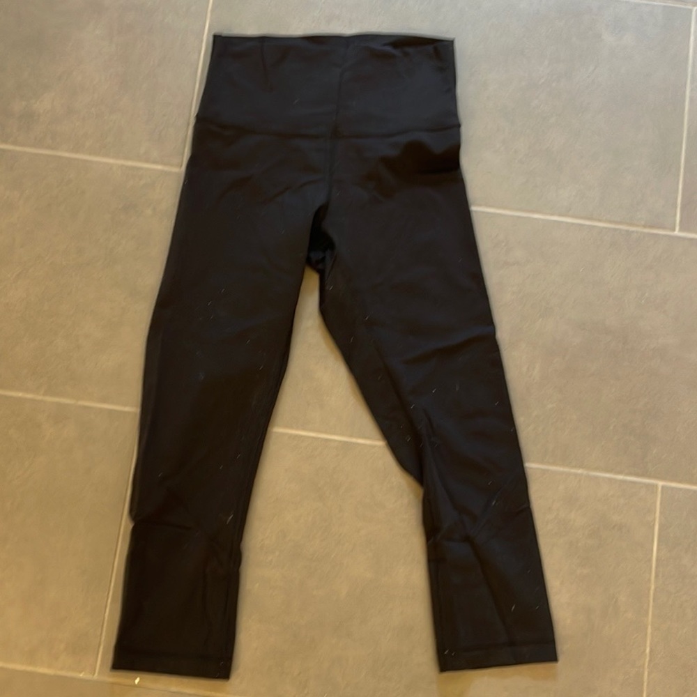 lululemon cropped leggings